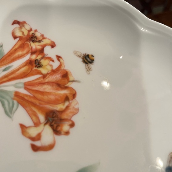Lenox Butterfly Meadow Dragonfly accent plate. NWT! Very pretty! - Picture 5 of 8
